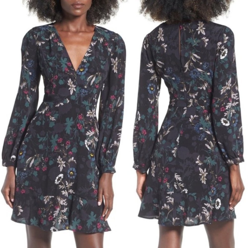 ASTR The Label Floral V-Neck Swing Dress Size XS Extra Small